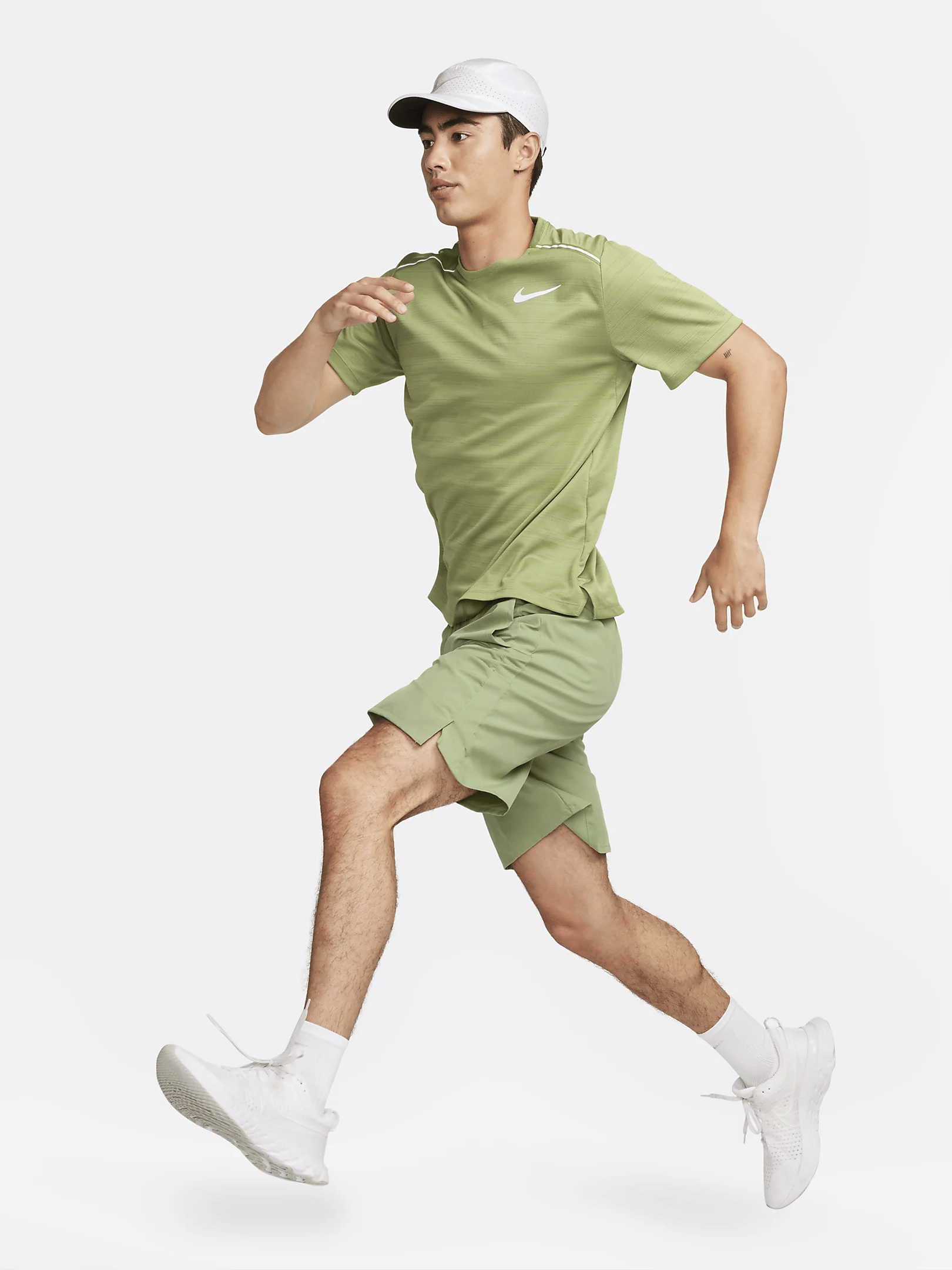 Шорты Nike Nike Challenger Men's Dri-FIT Unlined Running Shorts