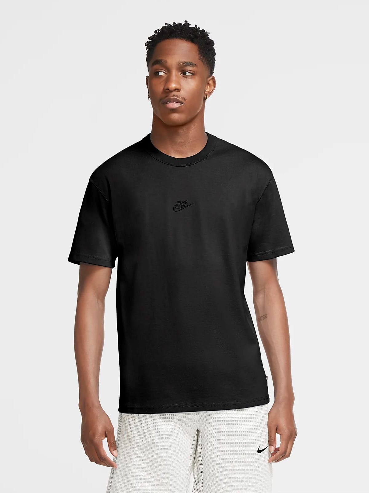 Футболка Nike Essential Black