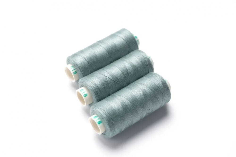 Нитки универсальные, Пыльная мята Dortak