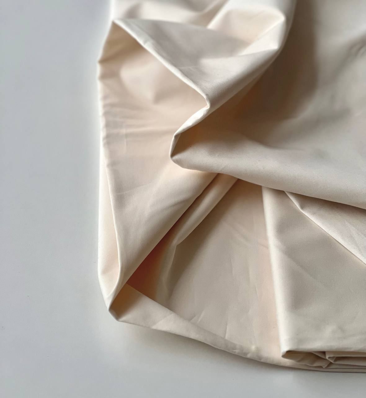 Ткань рубашечная, Молочная