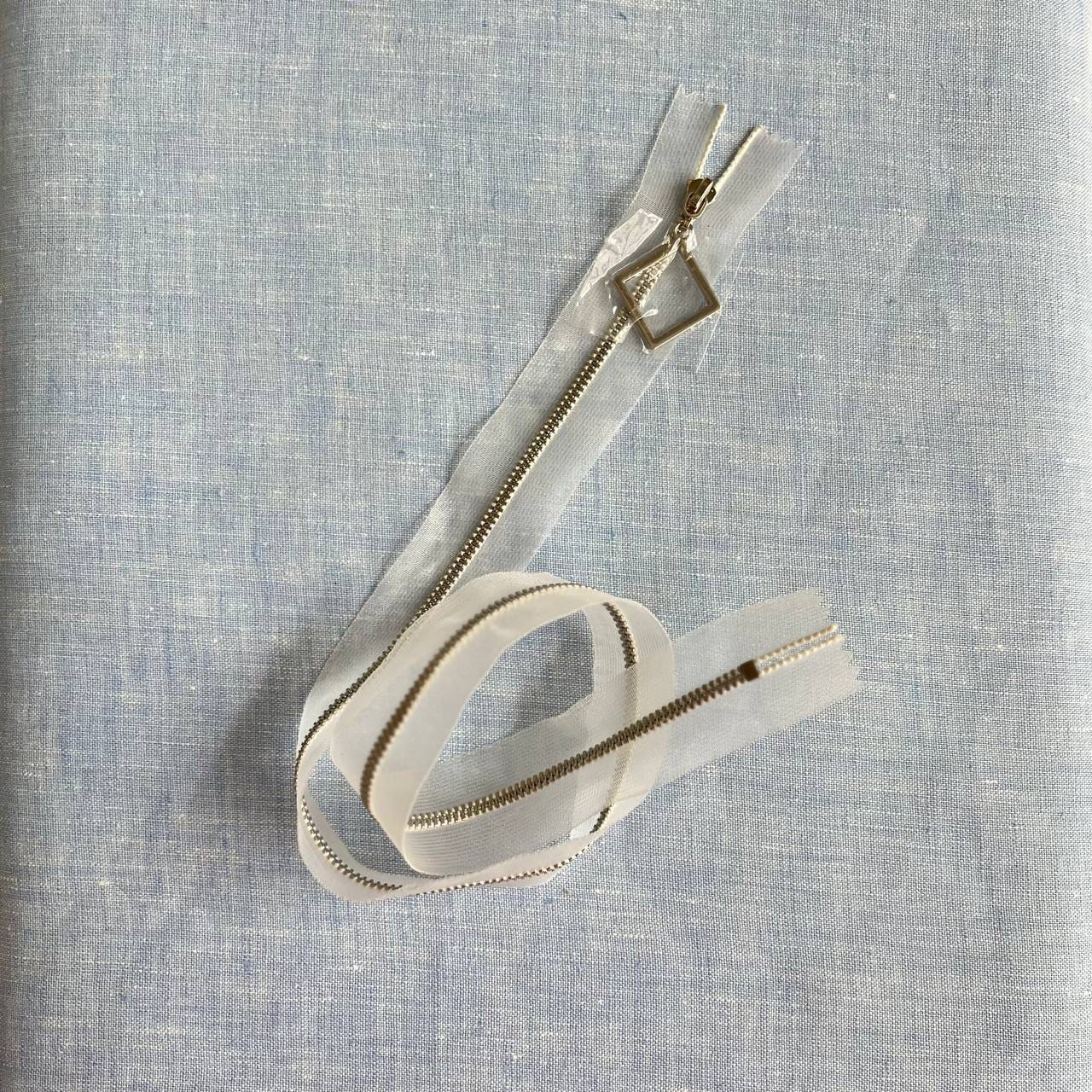 Молния металическая. Прозрачная. Неразъемная, 60 см