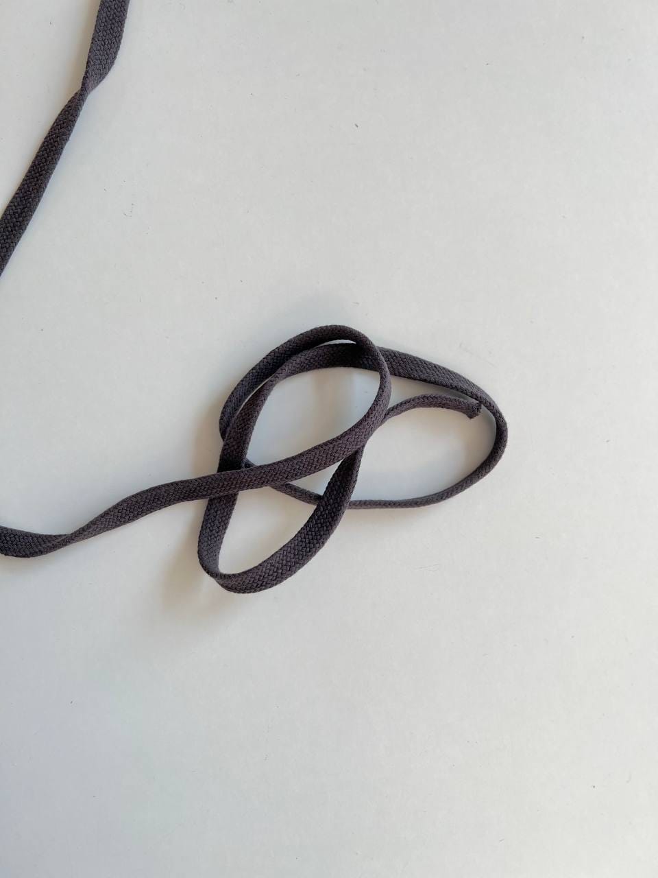 Шнур Плоский, Графит