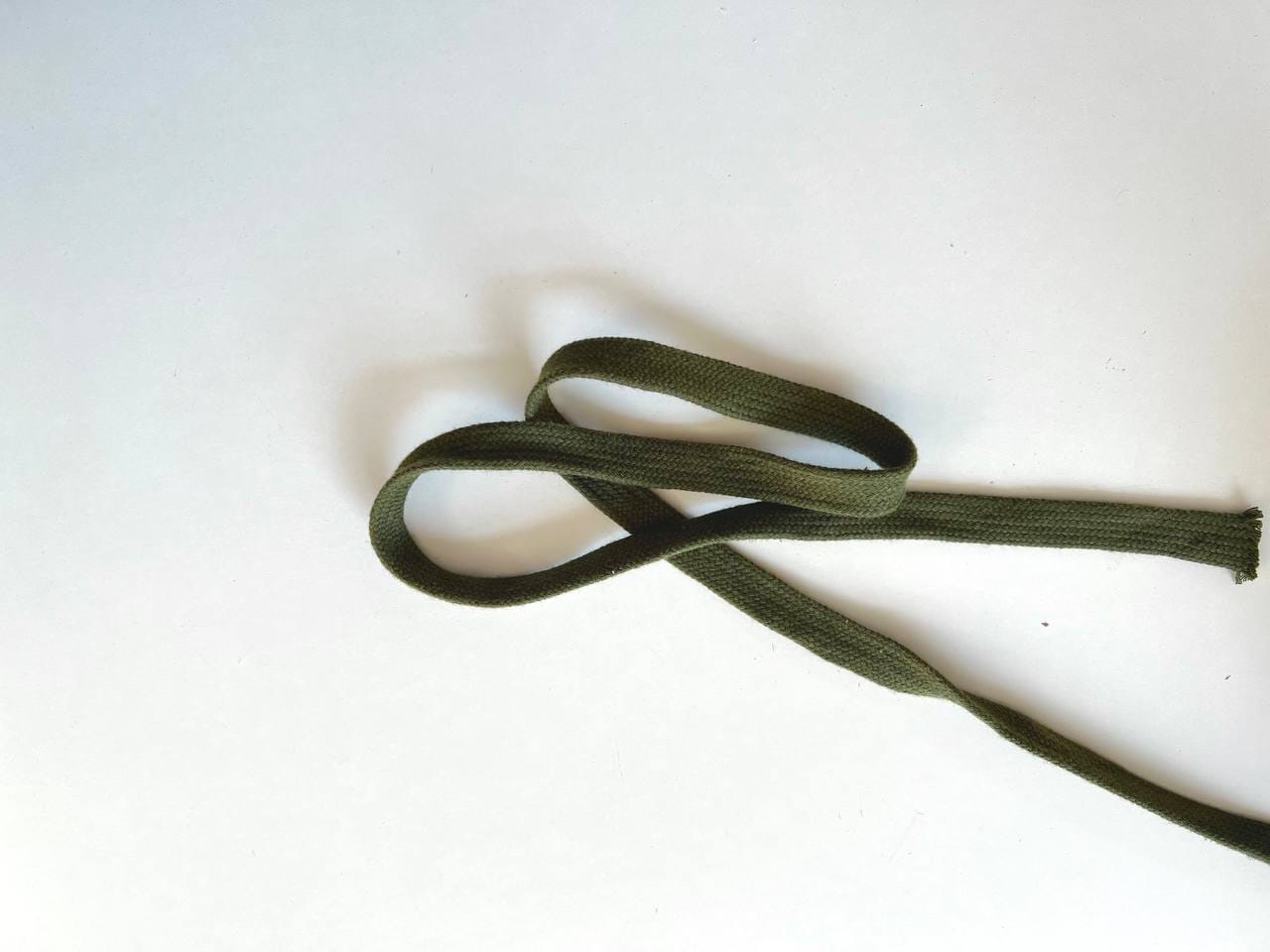 Шнур Плоский, Хаки