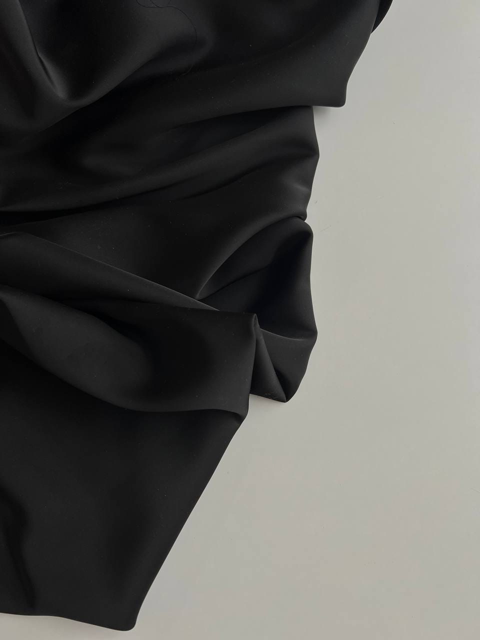 Шелк, Черный