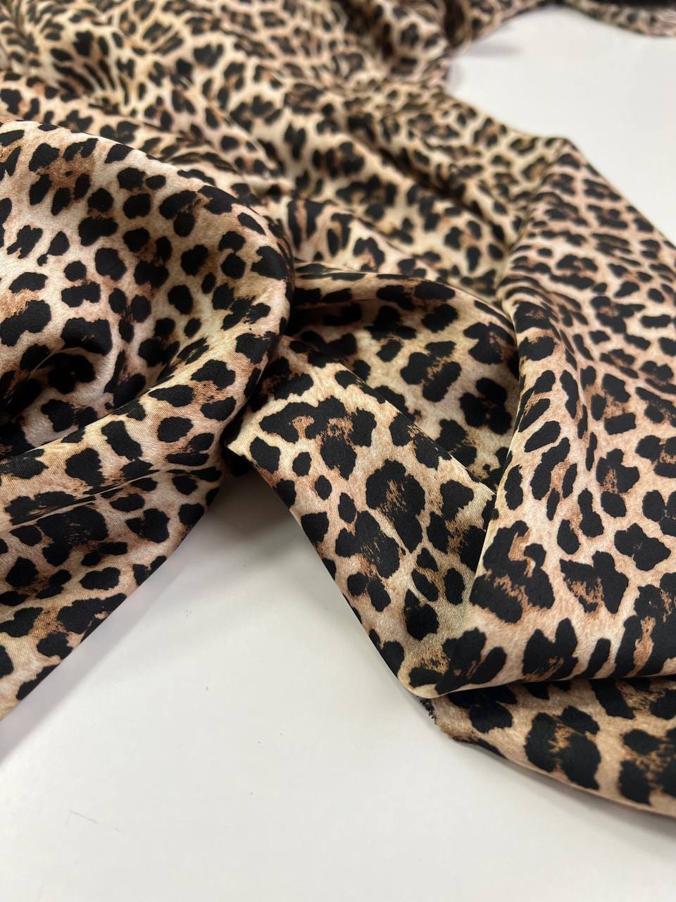 Шелк, Леопард
