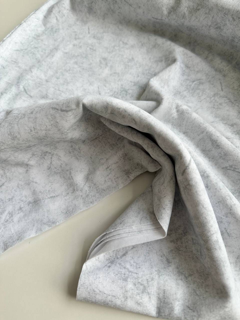 Рибана Вареная, Белая