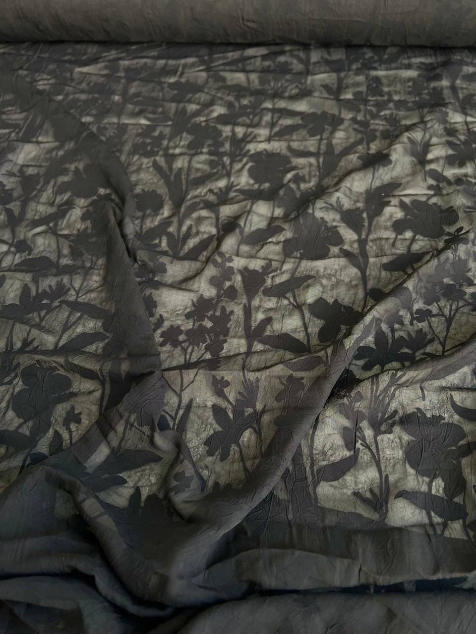 Батист-вуаль Веточки, Черный