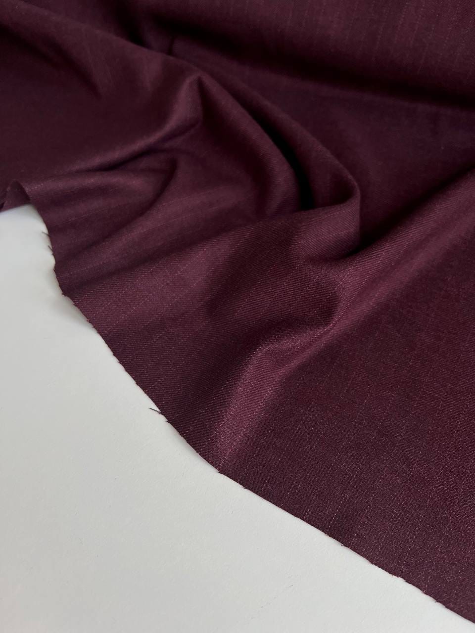 Костюмная Ткань, Винная