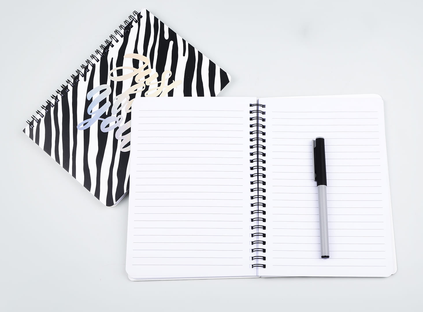 БЛОКНОТ 80 л А6 на пружине ЧЕРНОЕ И БЕЛОЕ, арт. ВХ-А6-4407-1-4,Китай Цена с НДС за 1 штуку