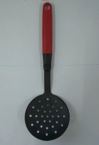 ШУМОВКА цв. черный, ручка красная (Skimmer), Арт. МЕ303 Victoria Цена с НДС