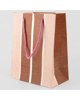 Пакет подарочный 18*23*10см "Darvish" фактурный ассорти , арт.DV-13059M Darvish Цена с НДС Пакет подарочный 18*23*10см "Darvish" фактурный ассорти , арт.DV-13059M Darvish Цена с НДС