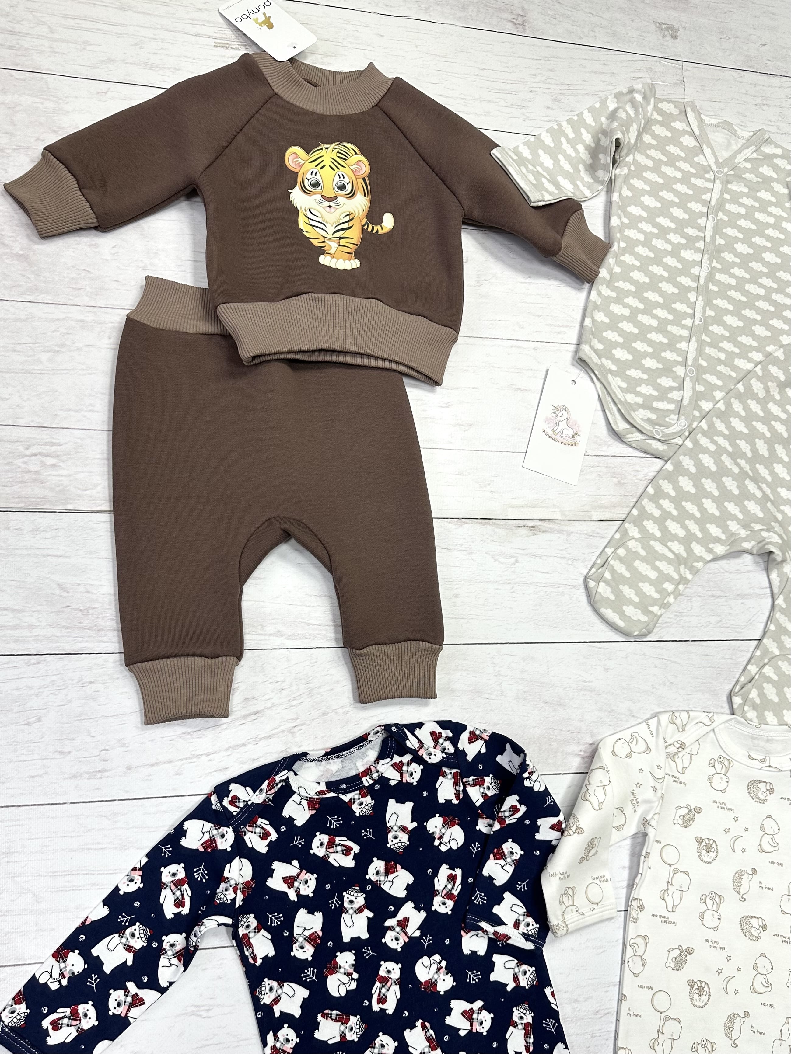 Набор одежды (размер 68)