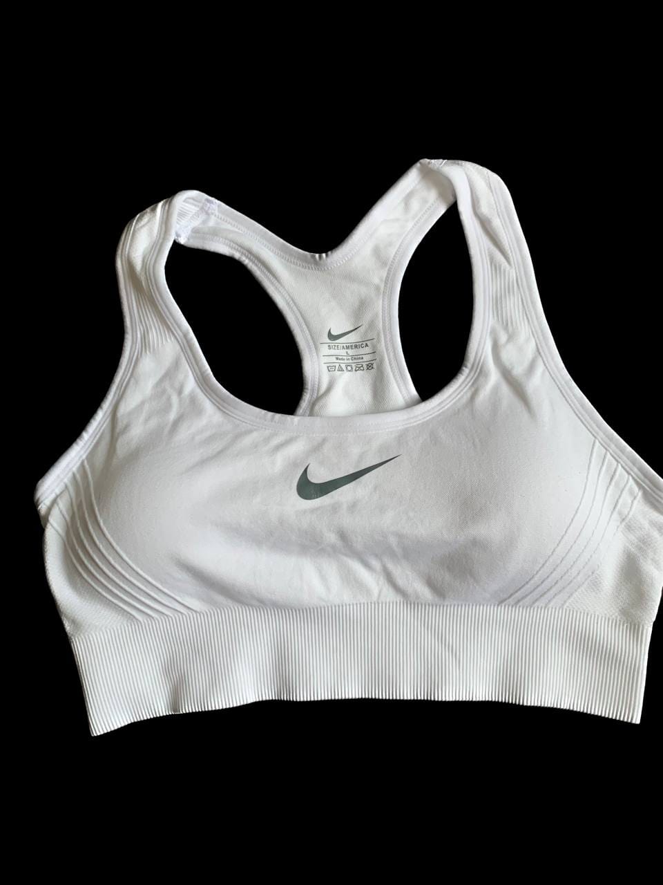 Топ женский белый Найк