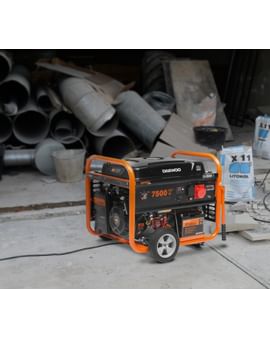 Генератор бензиновый Daewoo Power GDA 8500 E-3 Генератор бензиновый Daewoo Power GDA 8500 E-3