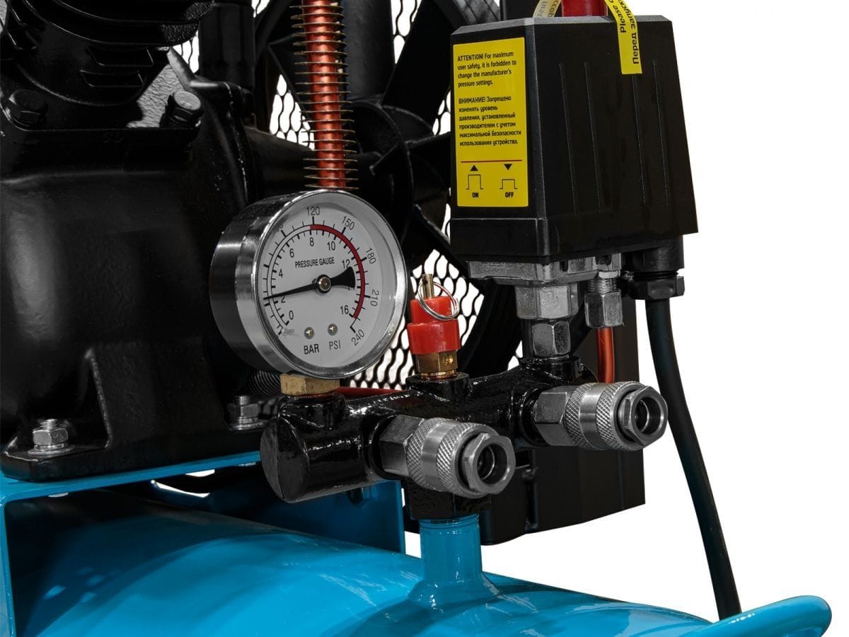 Компрессор ременной DGM DG2720-2