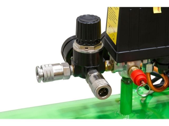 Компрессор AE-1005-3 коаксиальный (440 л/мин, 8 атм, коаксиальный, масляный, ресив. 100 л, 220 В, 2.20 кВт) ECO