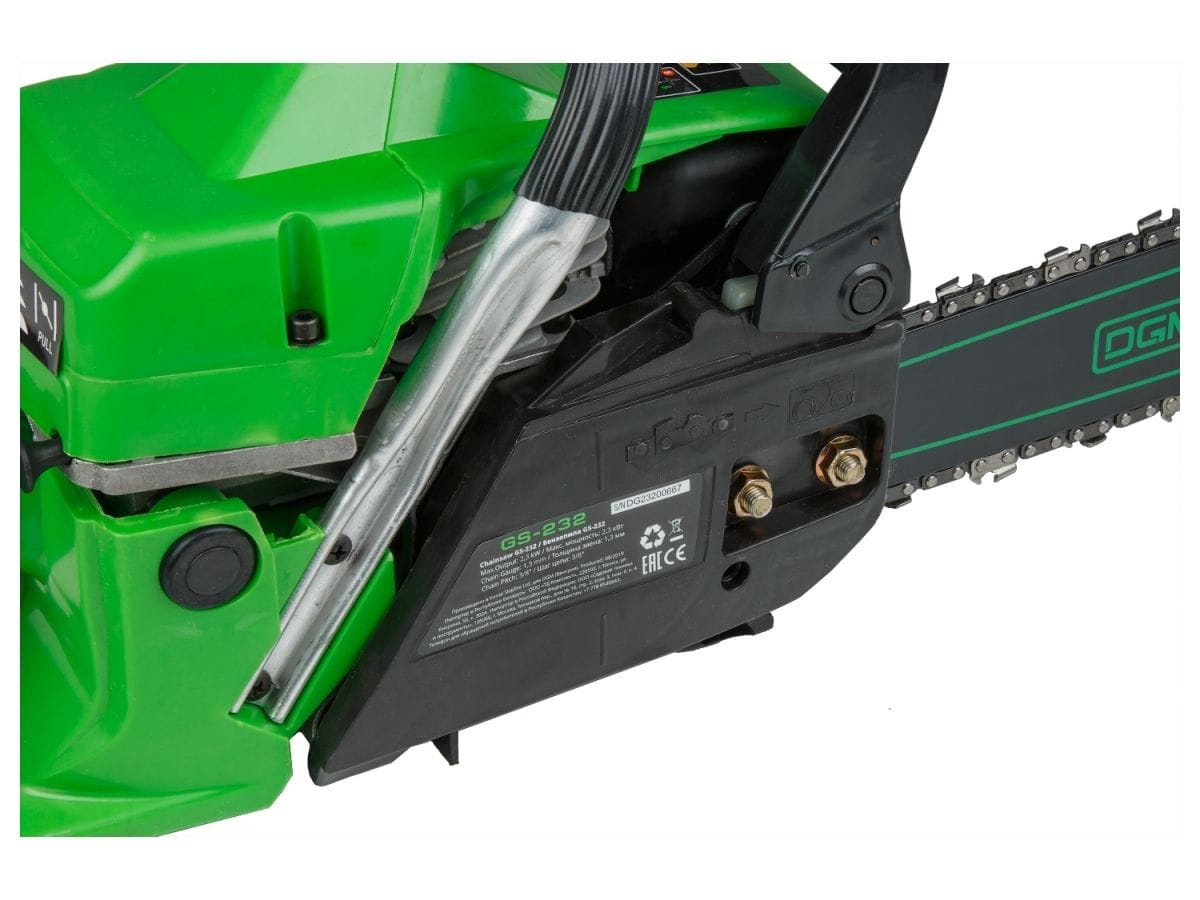 Бензопила шина 40 см (16"), 3/8", 1.3 мм, 57 зв. (2.30 кВт, 40см (16"), вес 5,5 кг) DGM GS-232