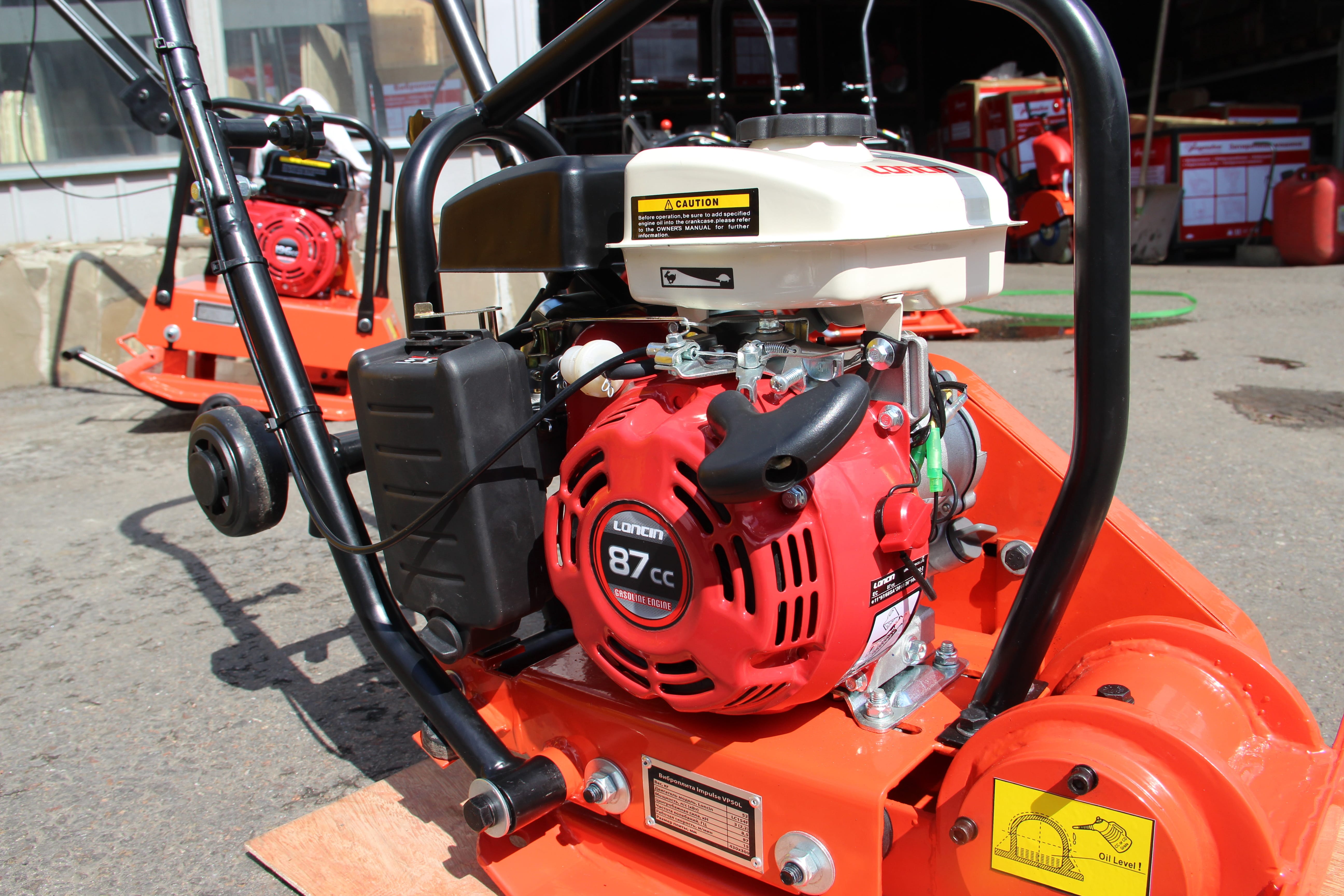 Виброплита VP50L Loncin LC154F (колеса) Impulse