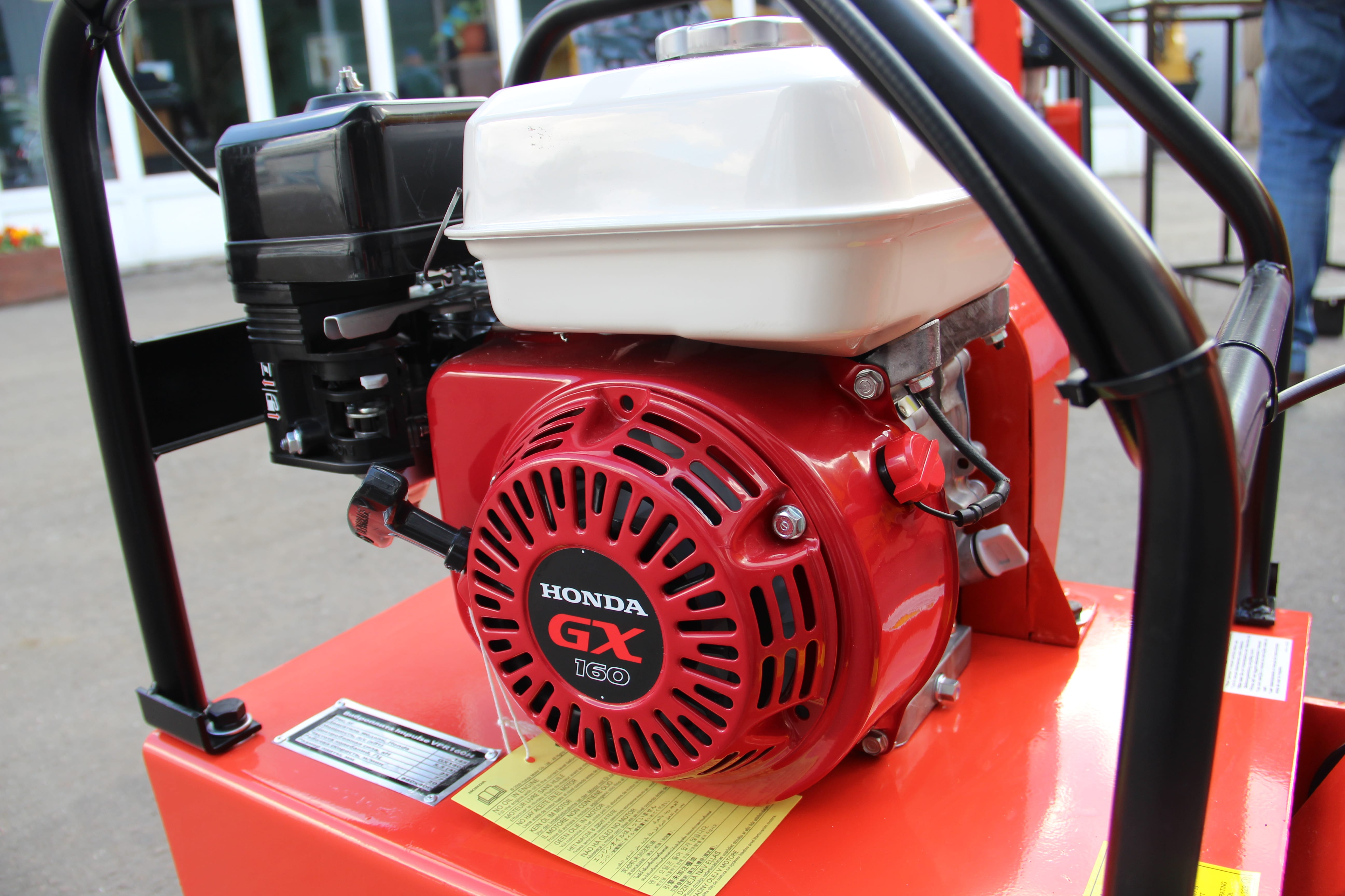 Виброплита VPR160H Honda GX160 (реверсивная) Impulse
