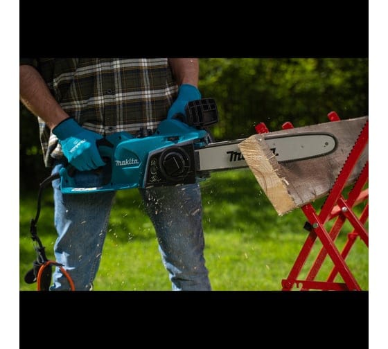 Пила цепная электрическая шина 40 см (16"), 3/8" LP, 1.3 мм (1800 Вт) MAKITA UC 4041 A