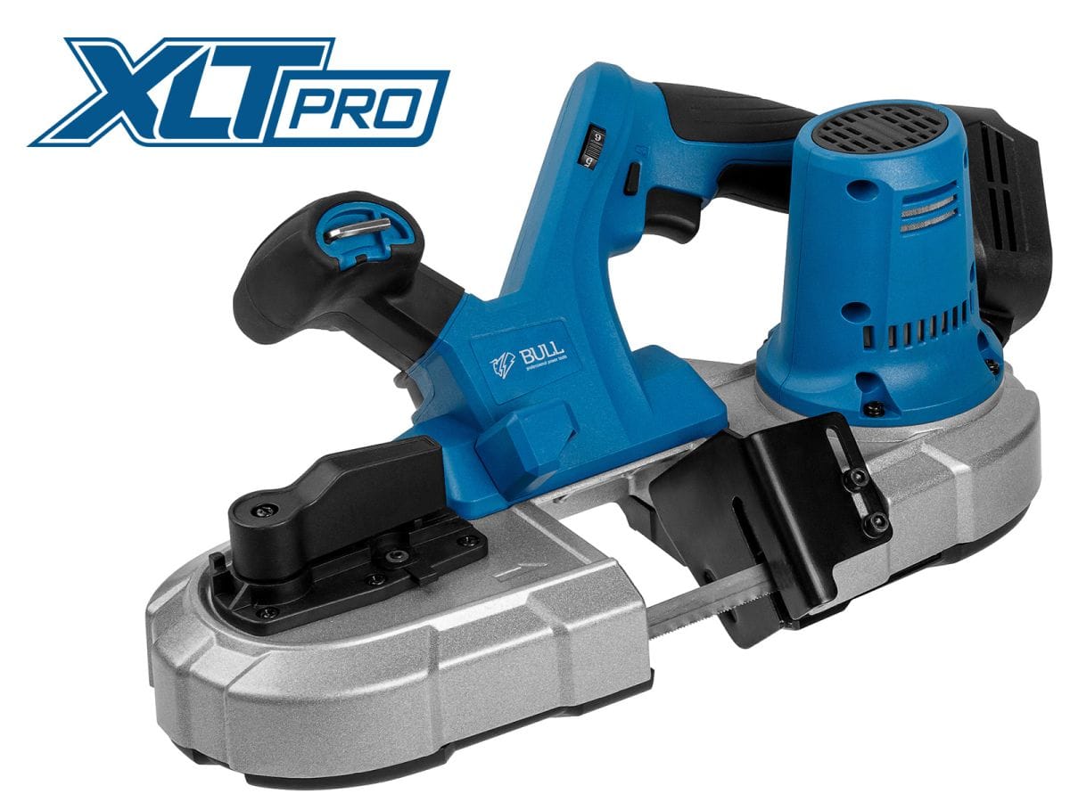 Аккум. ленточная пила в кор. XLTpro SOLO, БЕСЩЕТ., 18 В, 3,2 м/с, 65 мм (835х13х0.65 мм, подсветка, бесключевая смена оснастки) BULL CBS 6583