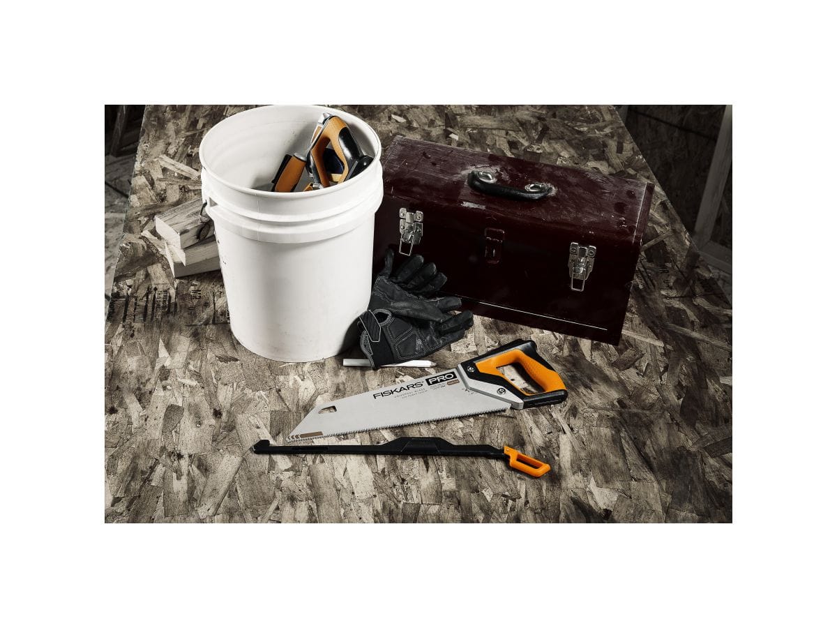 Ножовка по дереву 380мм 9 зубьев на дюйм FISKARS PowerTooth