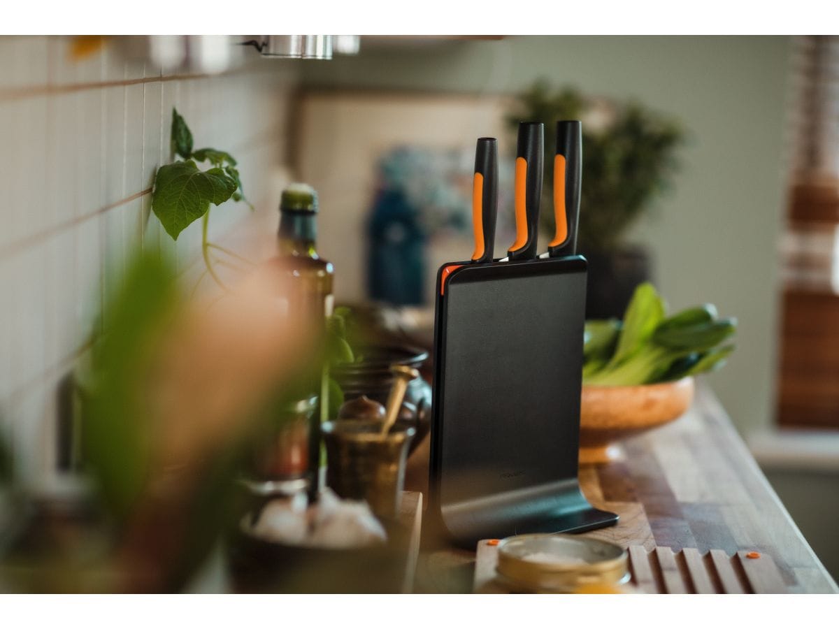 Набор ножей 3 шт пластиковый блок FISKARS FF