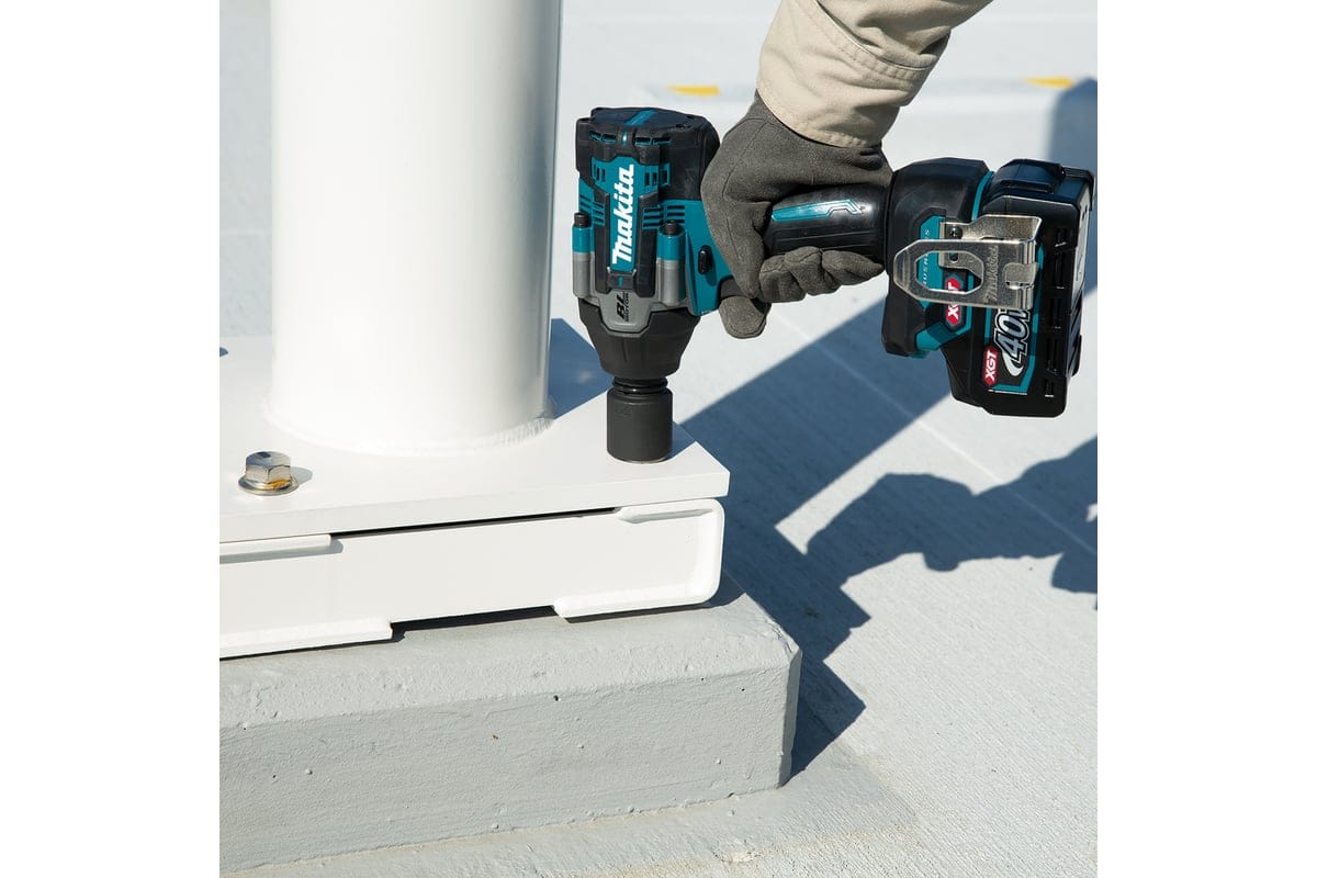 Аккум. ударный гайковерт MAKITA XGT TW 007 GD 201 MakPac 3