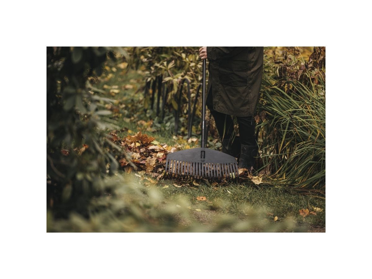 Грабли для листьев L без черенка FISKARS Solid