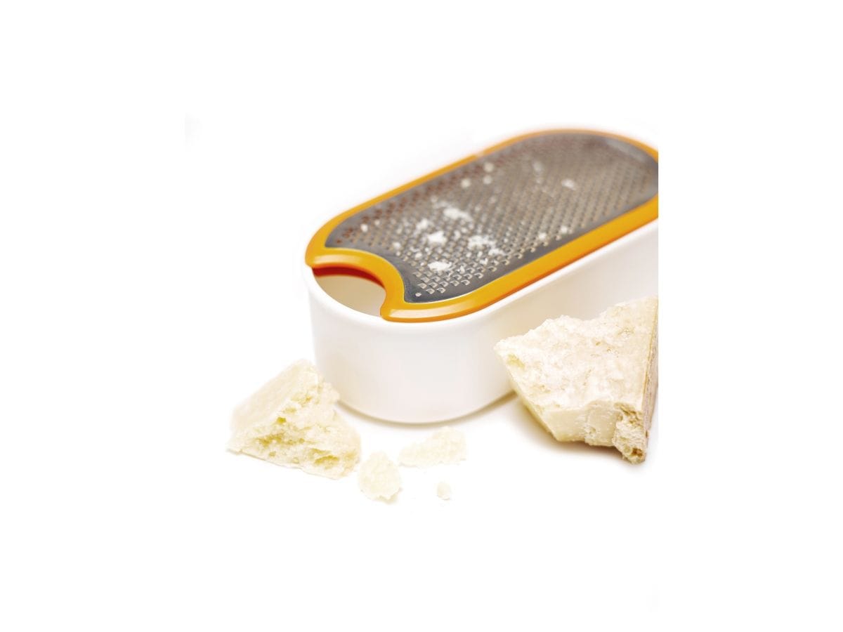 Терка с контейнером FISKARS Functional Form