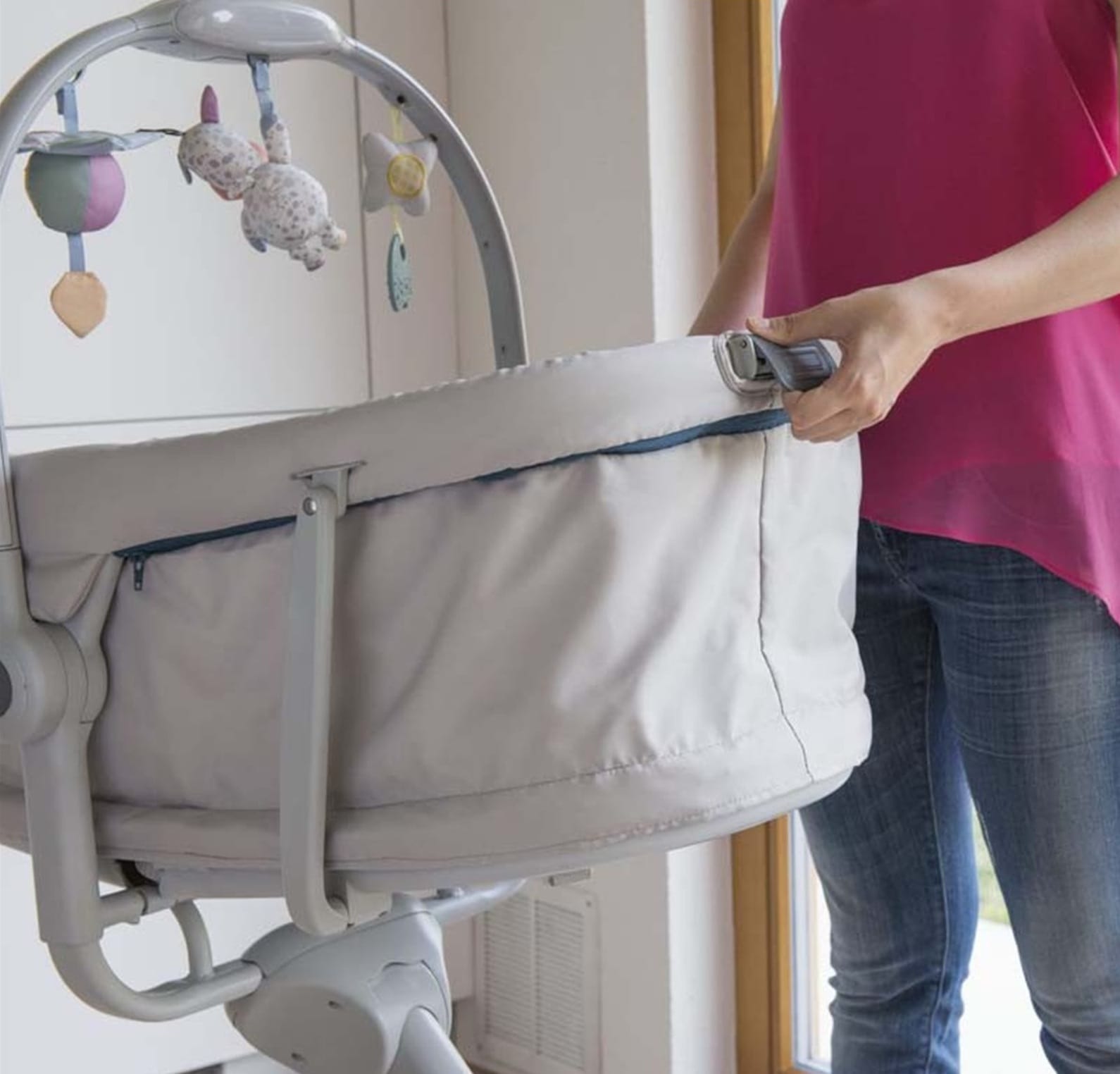 Кроватка-трансформер Chicco Baby Hug Pro 4в1 Glacial 9 (от41руб)