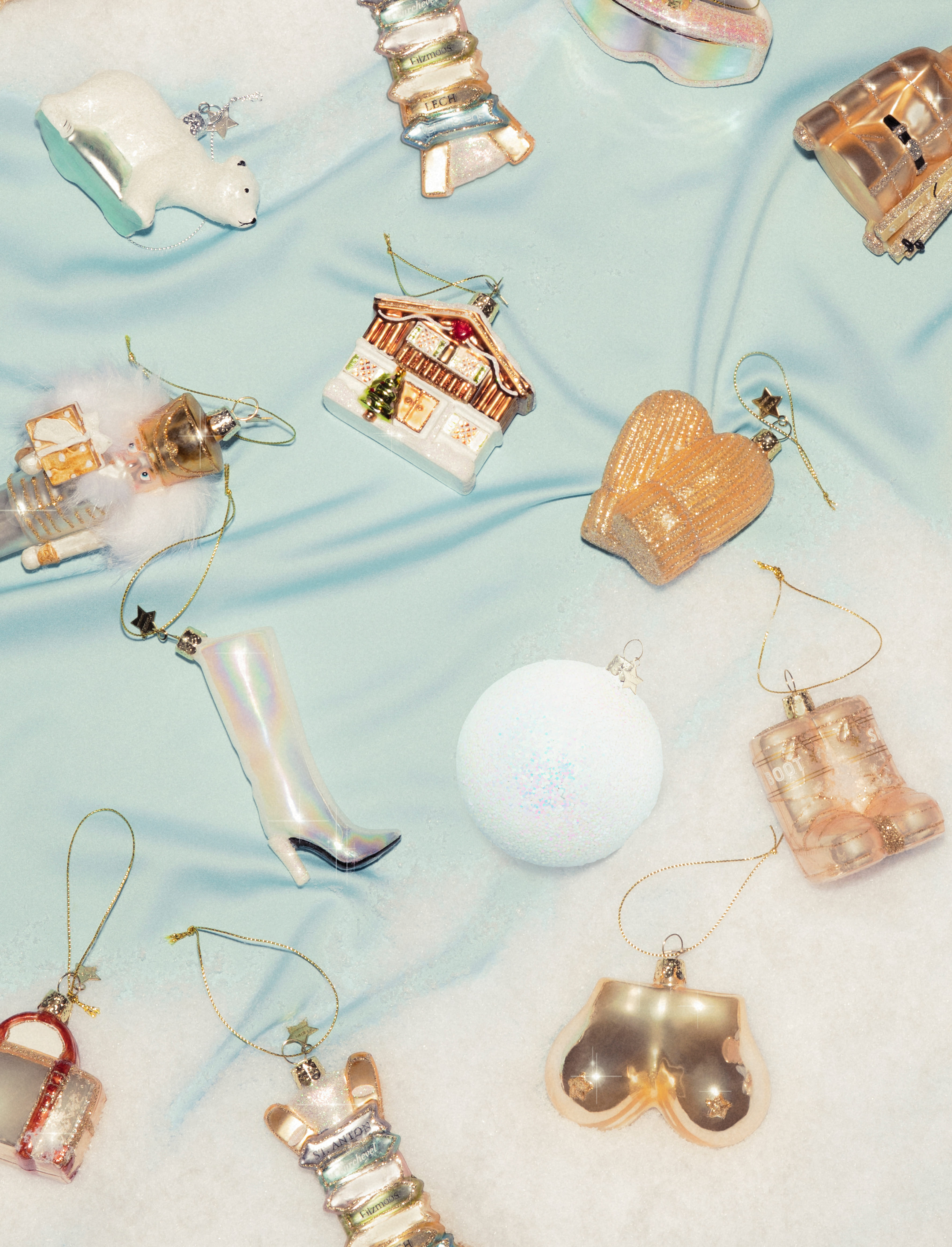 Новогоднее украшение Vondels Champagne gloves H9cm Арт.1237000090055