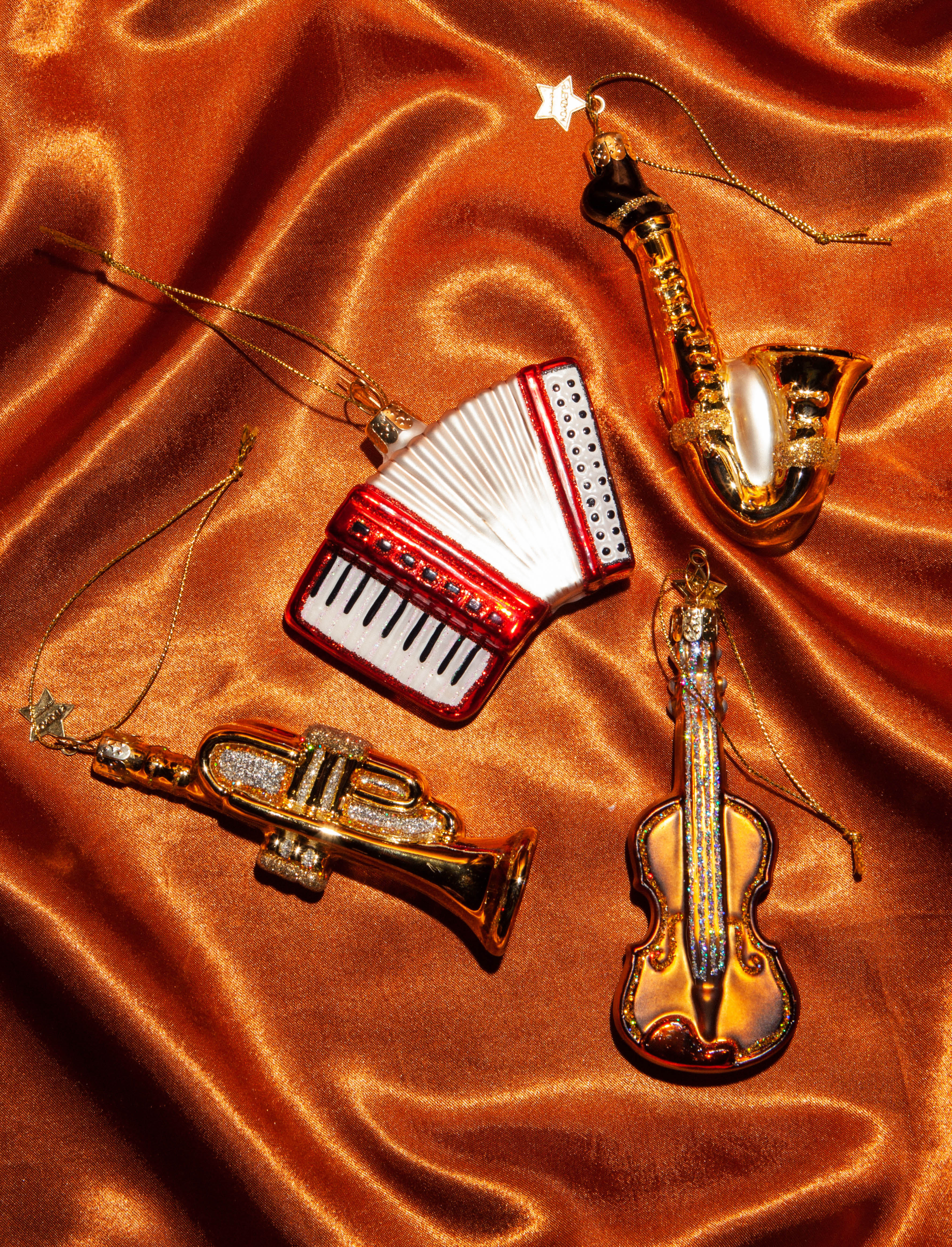 Новогоднее украшение Vondels Red accordion Арт.1240705070017