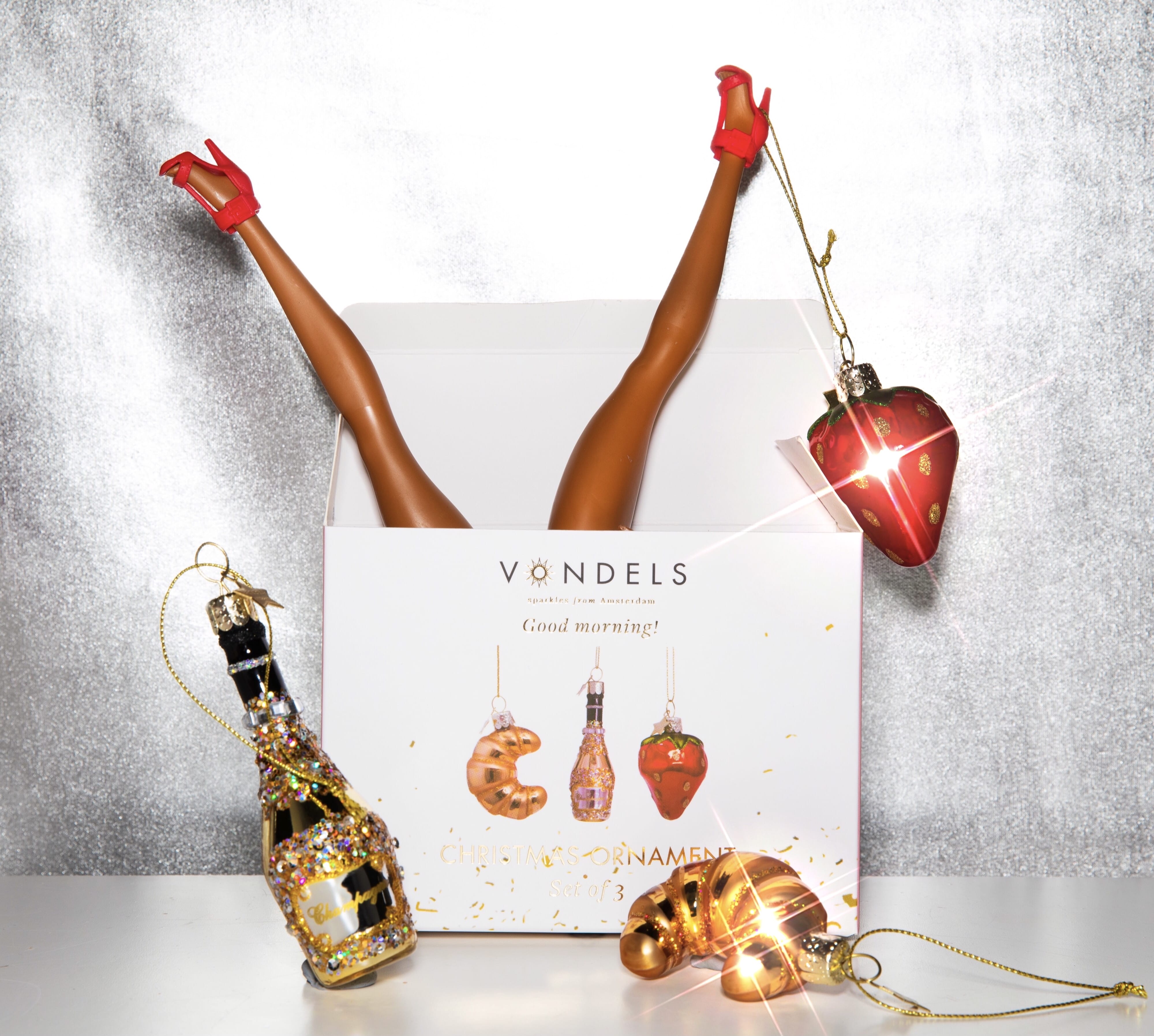 VONDELS - рождественская сказка в эпатажном исполнении!