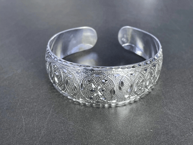 Браслет жесткий 210042-1 Сильген