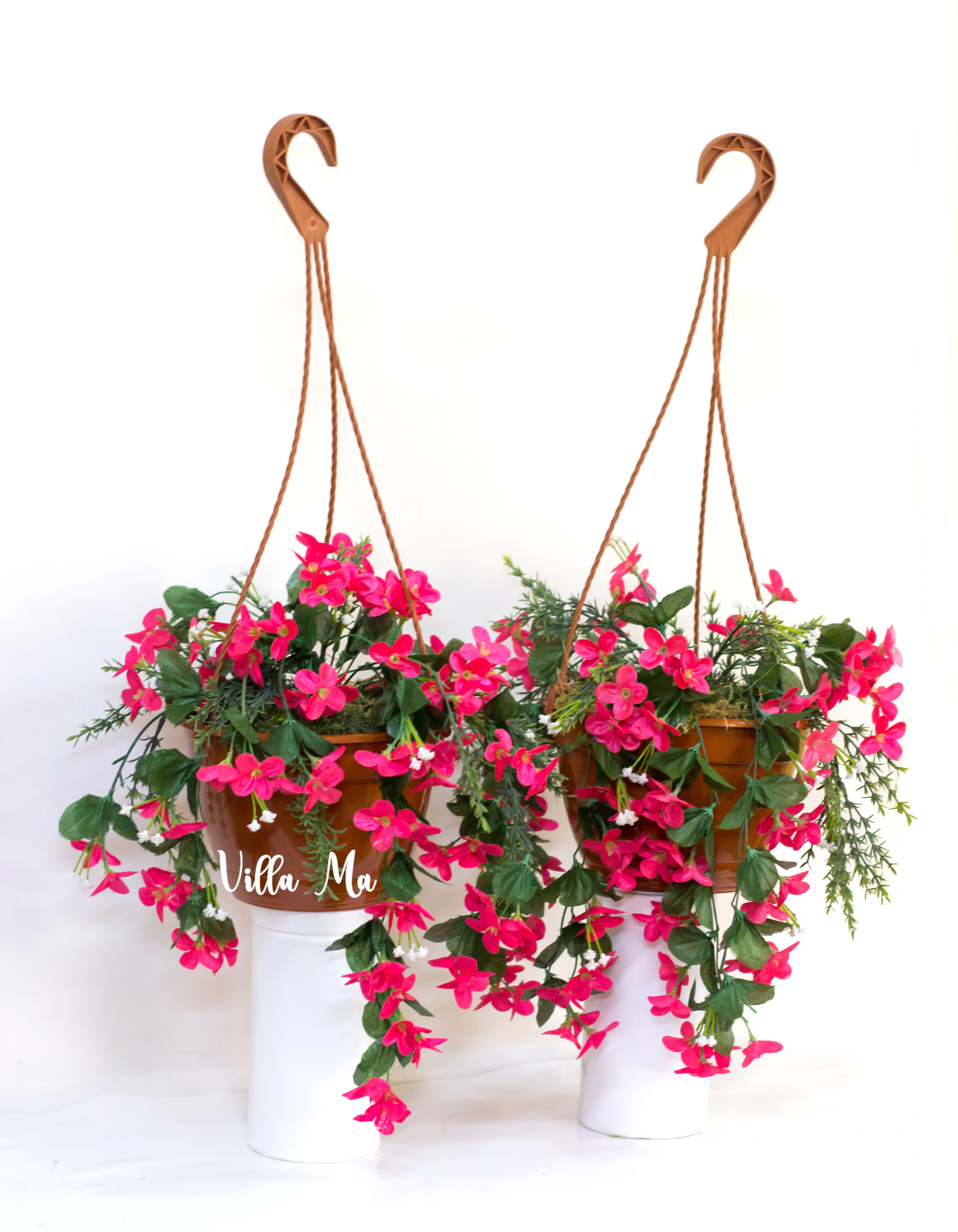 Кашпо с искусственными цветами сурфиния подвесное