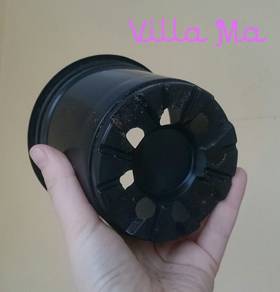 Горшок пластиковый круглый d12см (компл. 12 штук)