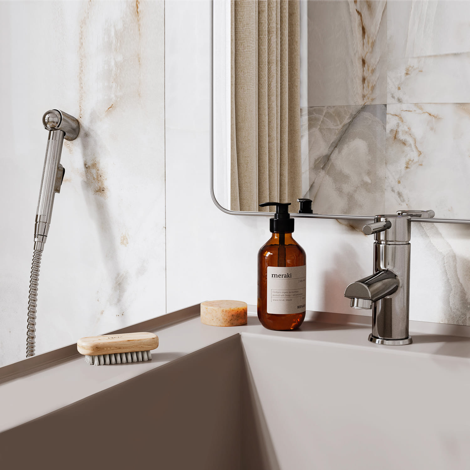 Смеситель для умывальника с гигиенической лейкой WasserKraft Main 4108